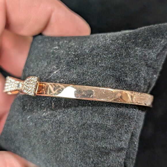 NWOT Kate Spade Pave Bangle “Ready Set Bow” - Picture 2 of 6